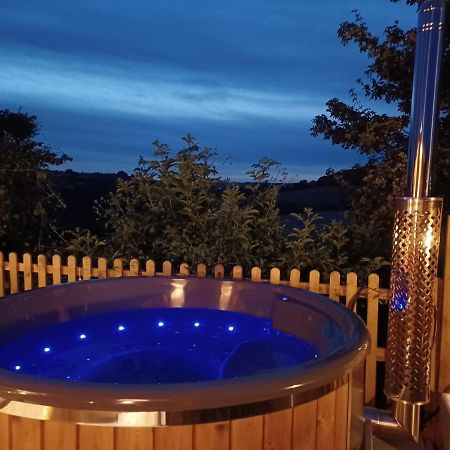 Norwell View Farm Glamping With Hot Tubs Hotel Bath Bagian luar foto